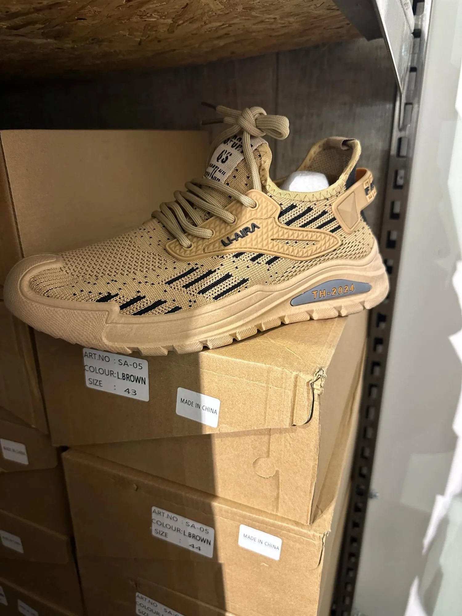 CH SA-05 Men’s Sneakers - G&S