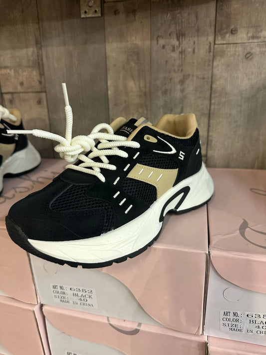 CHW 6352 Women’s Sneakers - G&S