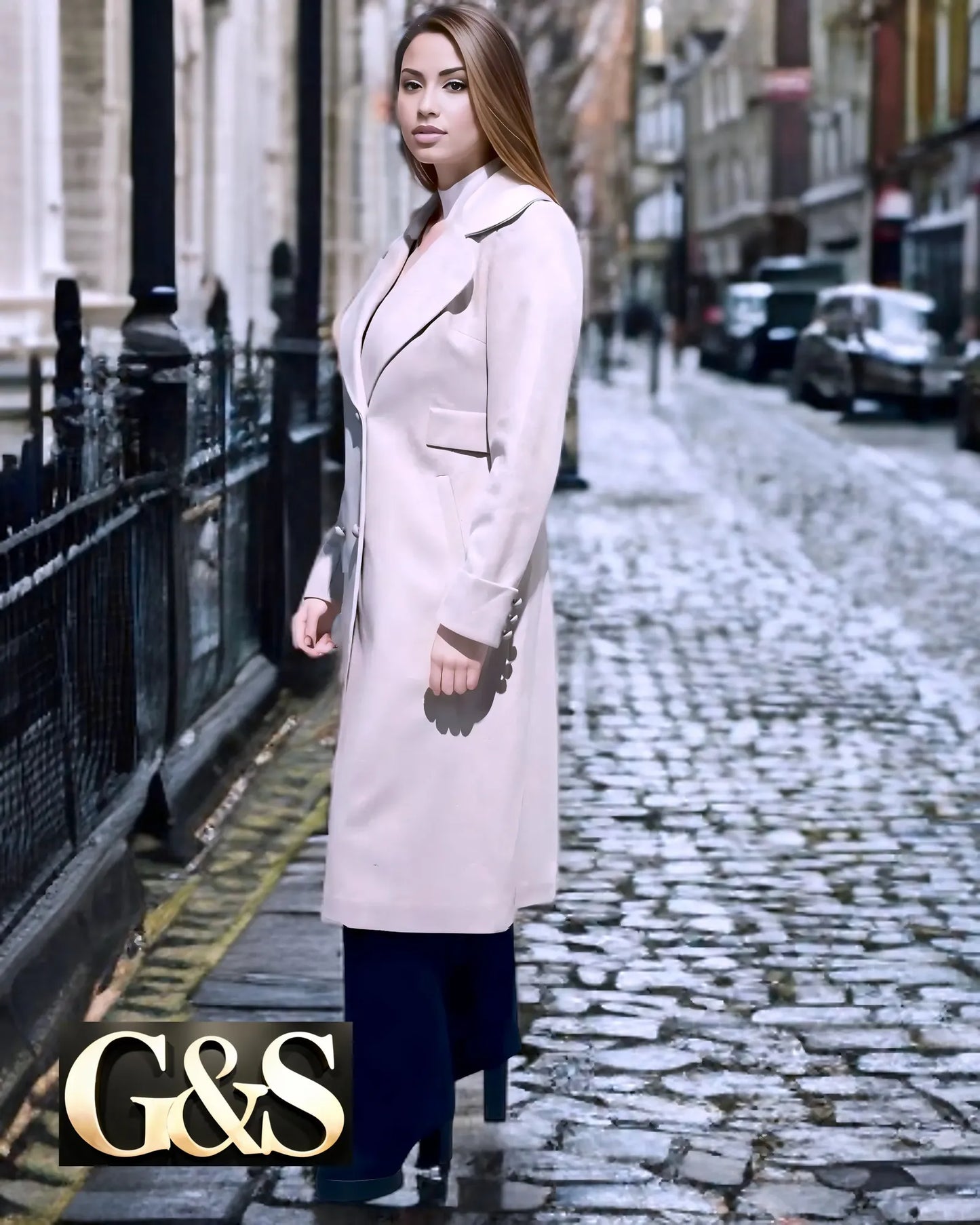 Model 1028 Women’s Coat - Detail 2 | Sami's Jackets