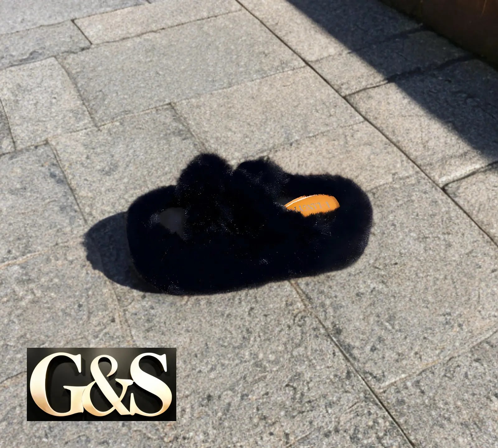 DY M03203 Women’s Slippers - G&S