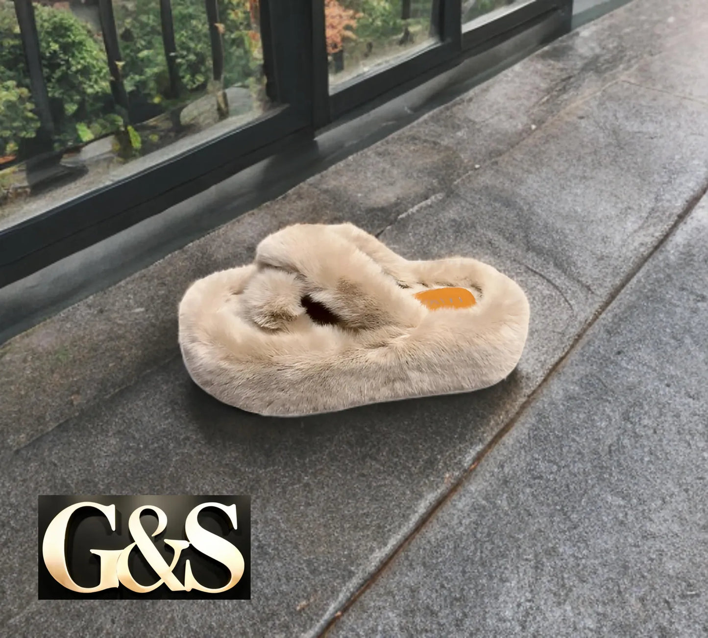 DY M03203 Women’s Slippers - G&S