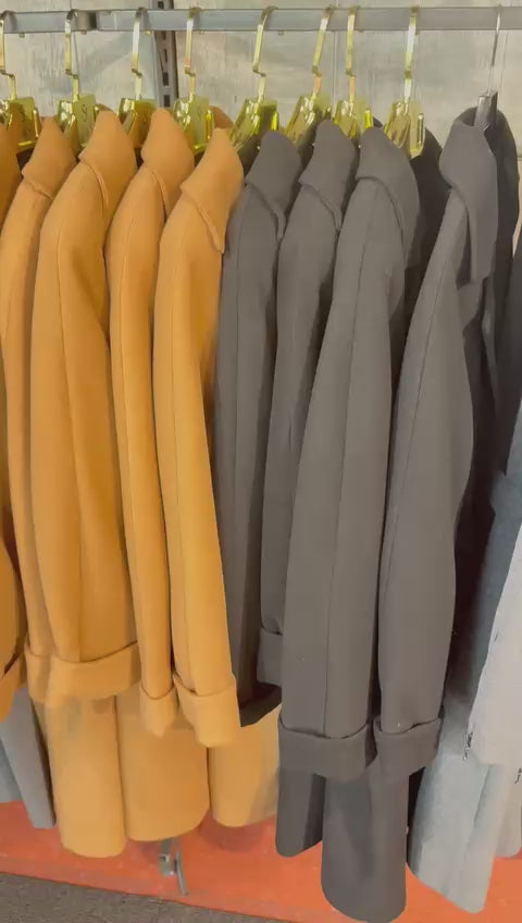 Modell 1018 Dam Långjackor