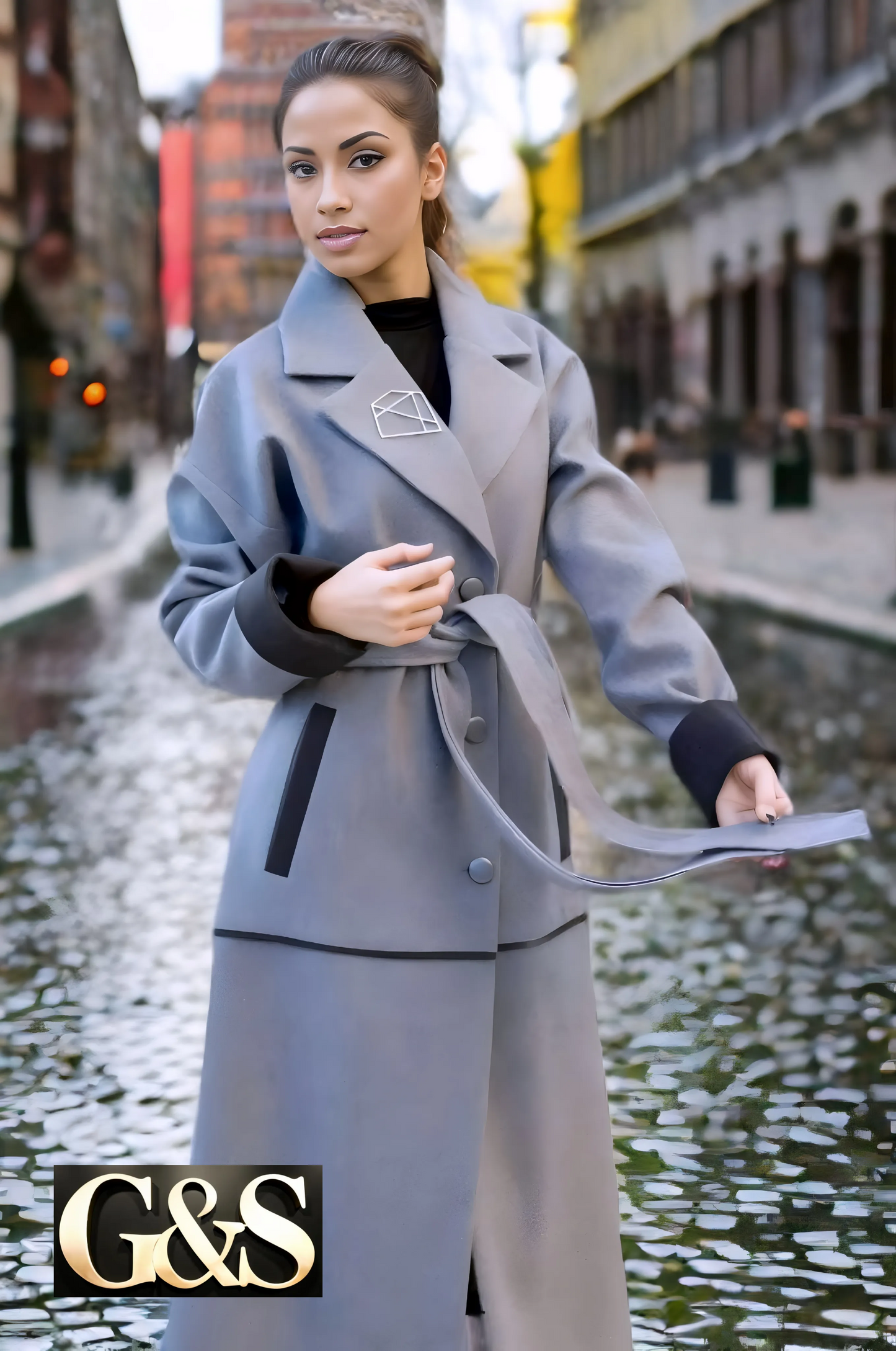 Model 1038 Women Long Coat Made of Polyester 65% and Wool 35%