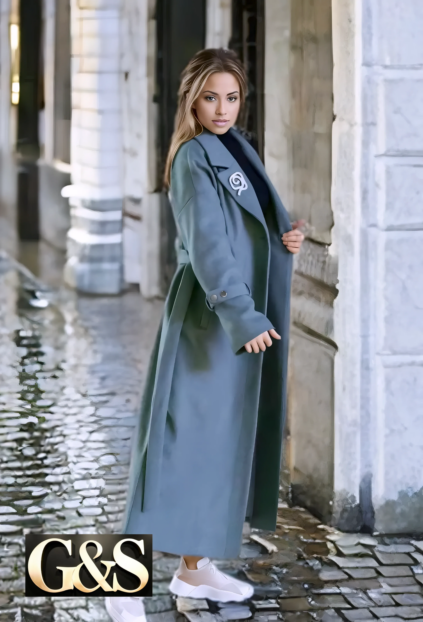 Model 1039 Women Long Coat Made of Polyester 65% Wool 35%