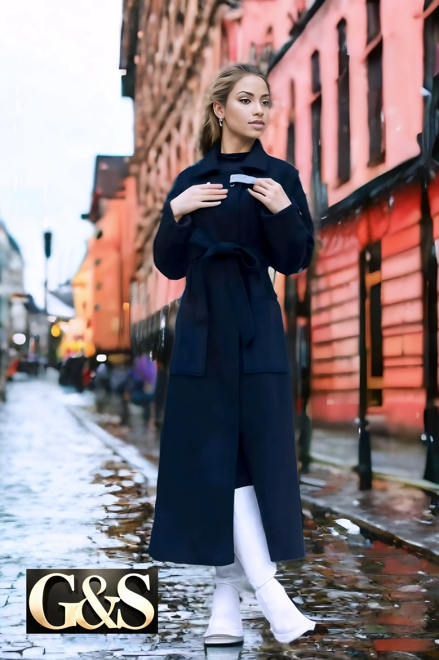 Model 1042 Women Long Coat Made of Polyester 65% and Wool 35%