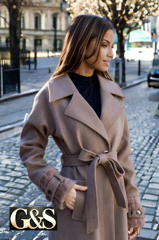 Model 1049 Women Long Coat Made of Polyester 65% and Wool 35%