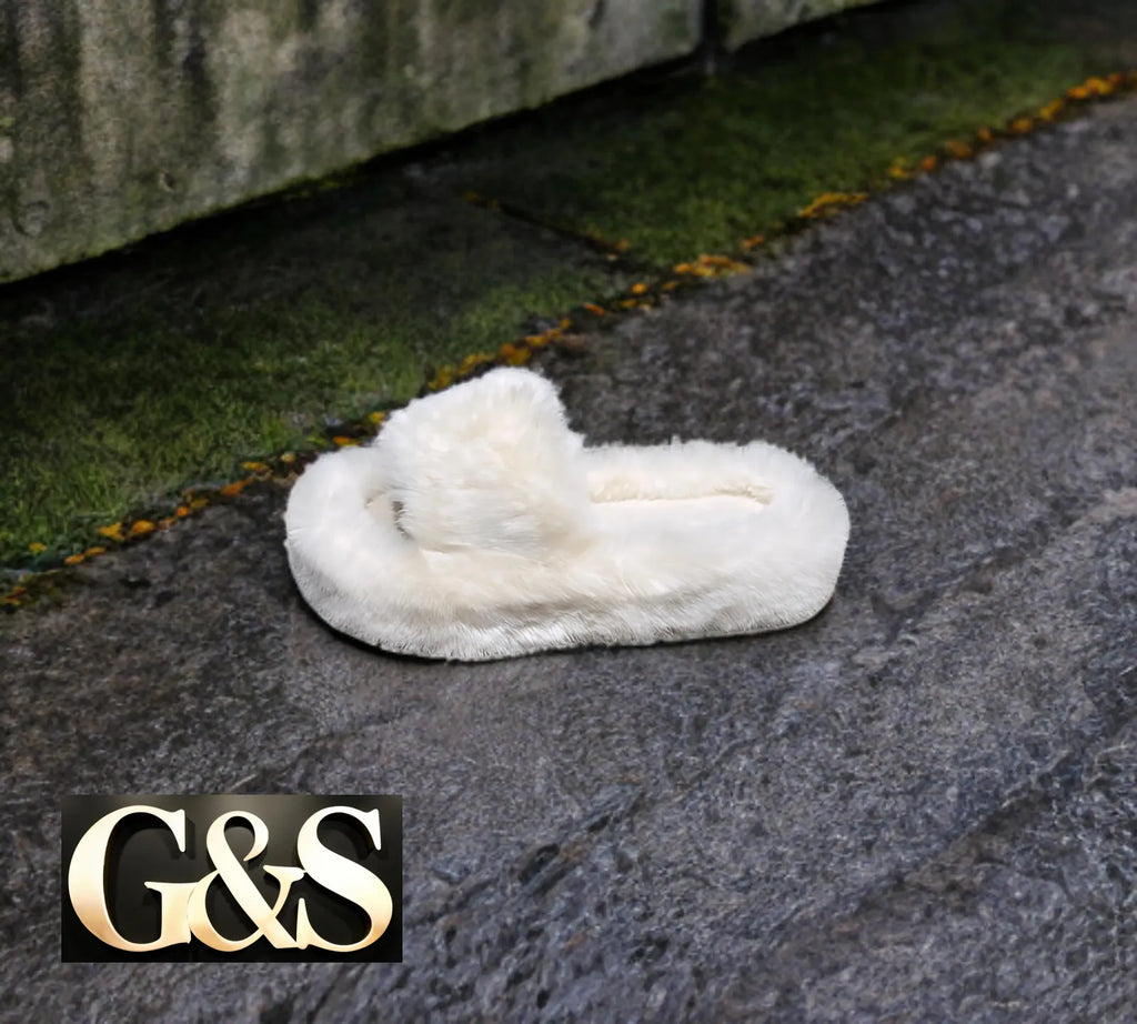 DY D01 Women’s Slippers - G&S