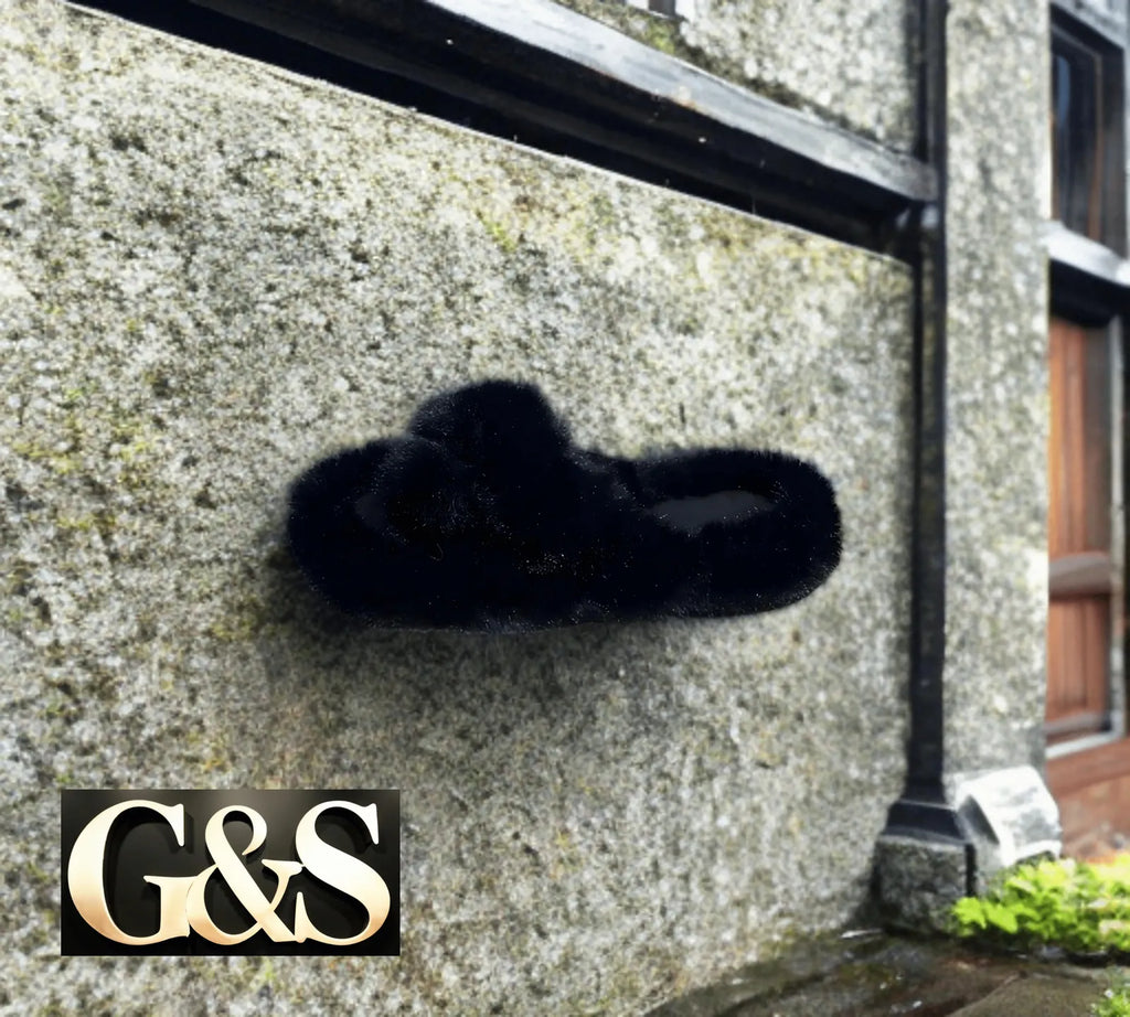 DY 615 Women’s Slippers - G&S