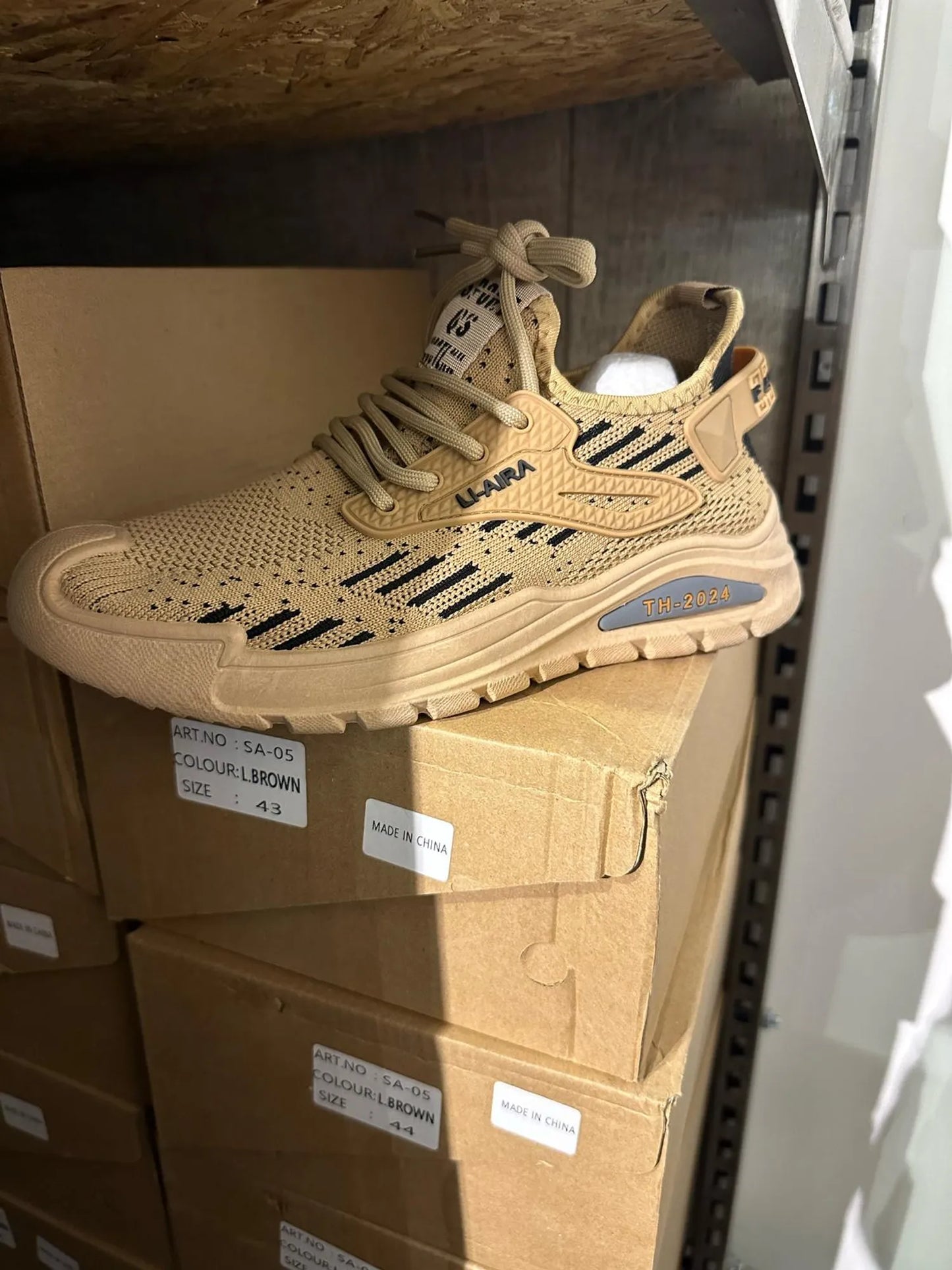 CH SA-05 Men’s Sneakers - G&S