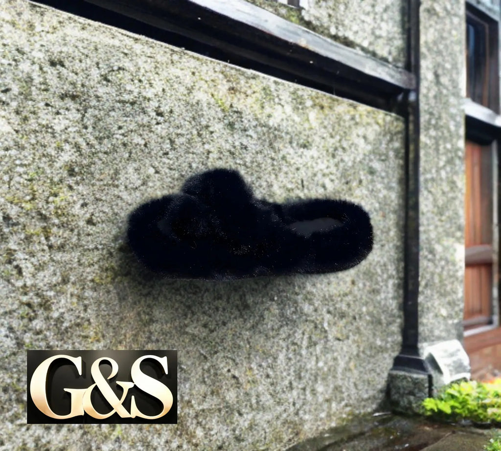 DY 615 Women’s Slippers - G&S