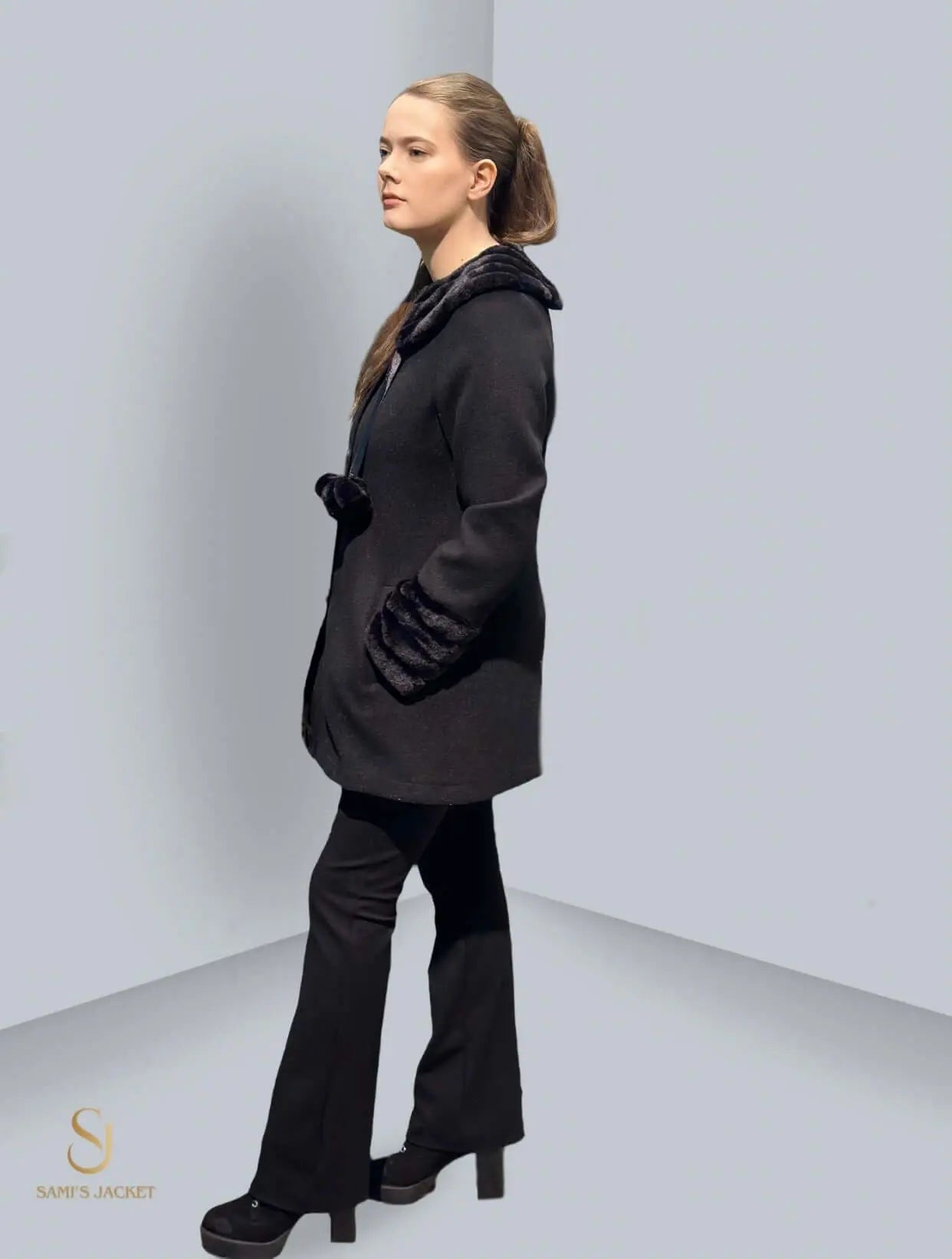 Model 1029 stylish women's winter jacket with fur collar, worn by a model, showcasing modern design and practical fit.