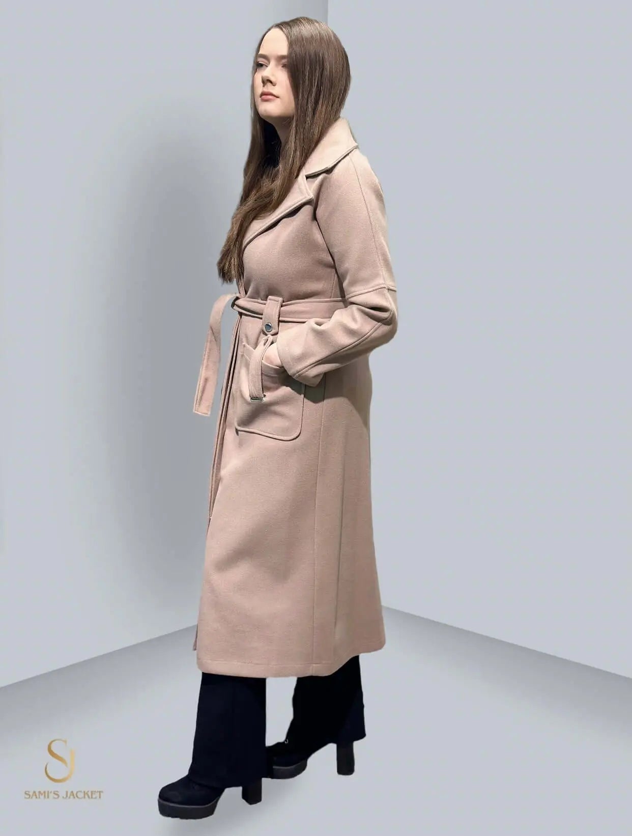 Stylish winter coat model in beige, showcasing a flattering silhouette and elegant design for women’s outerwear.