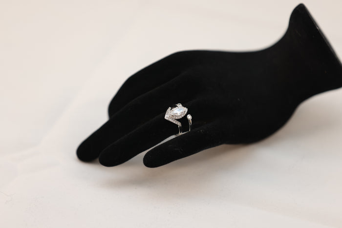 Aphrodite Ring