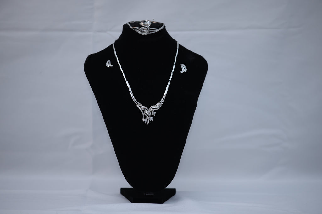 Heritage Jewelry Set