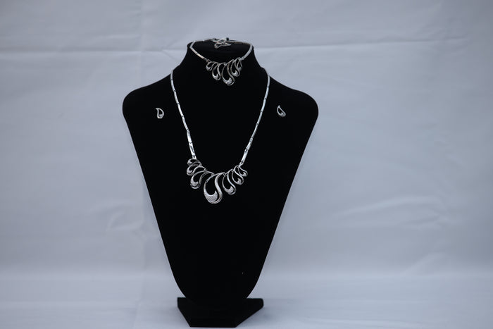 Majestic Jewelry Set