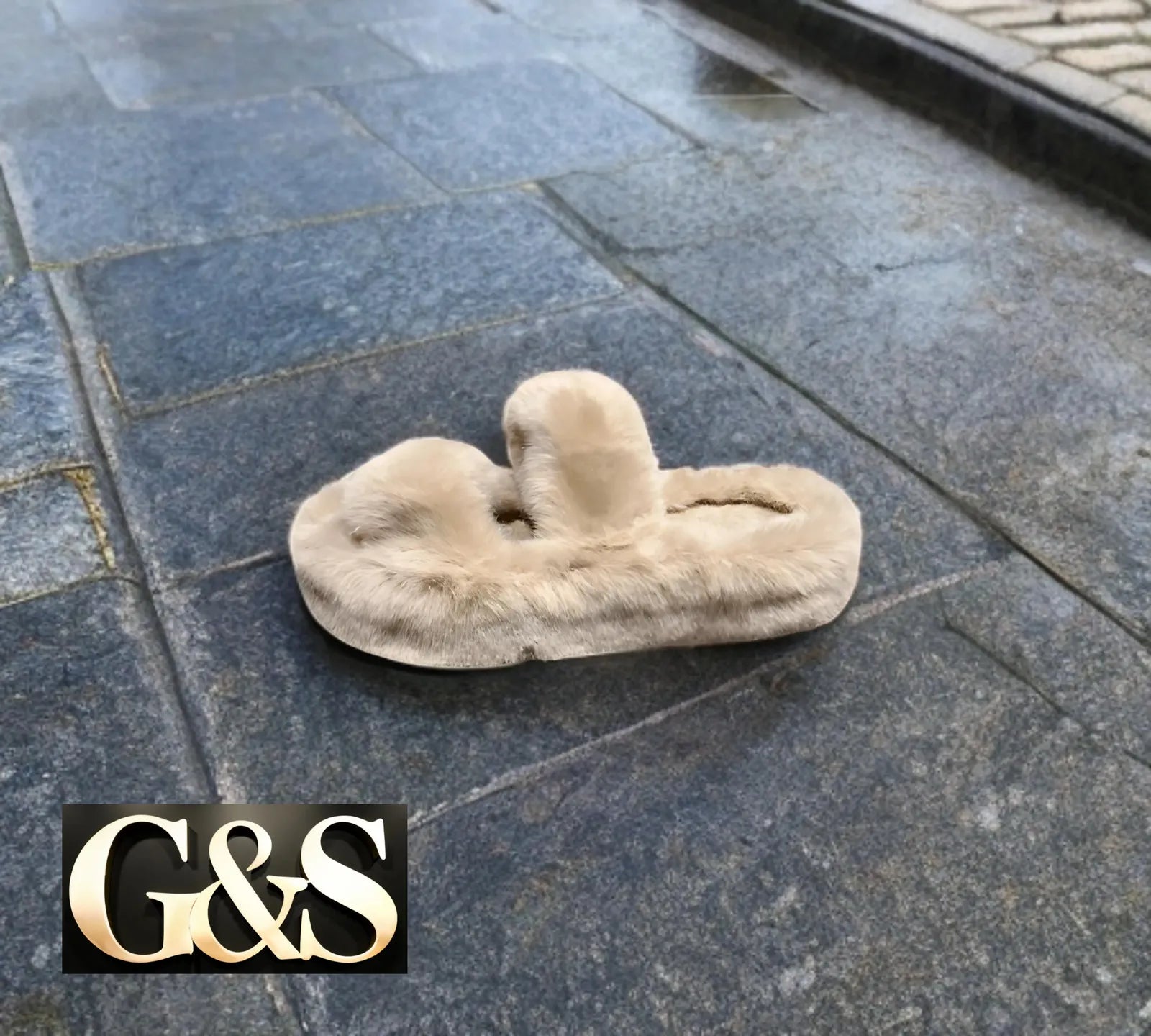DY D02 Women’s Slippers - G&S