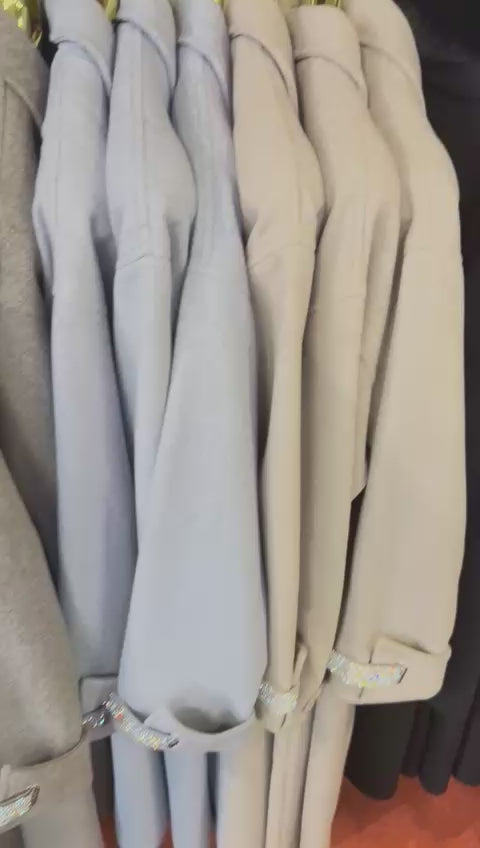 Modell 1042 Dam Lång Kappa