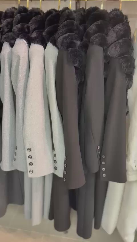 Modell 1041 Dam lång kappa Polyester 65 Ull 35