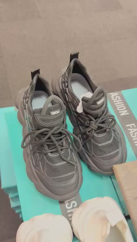 CH Z592 Men’s Sneakers